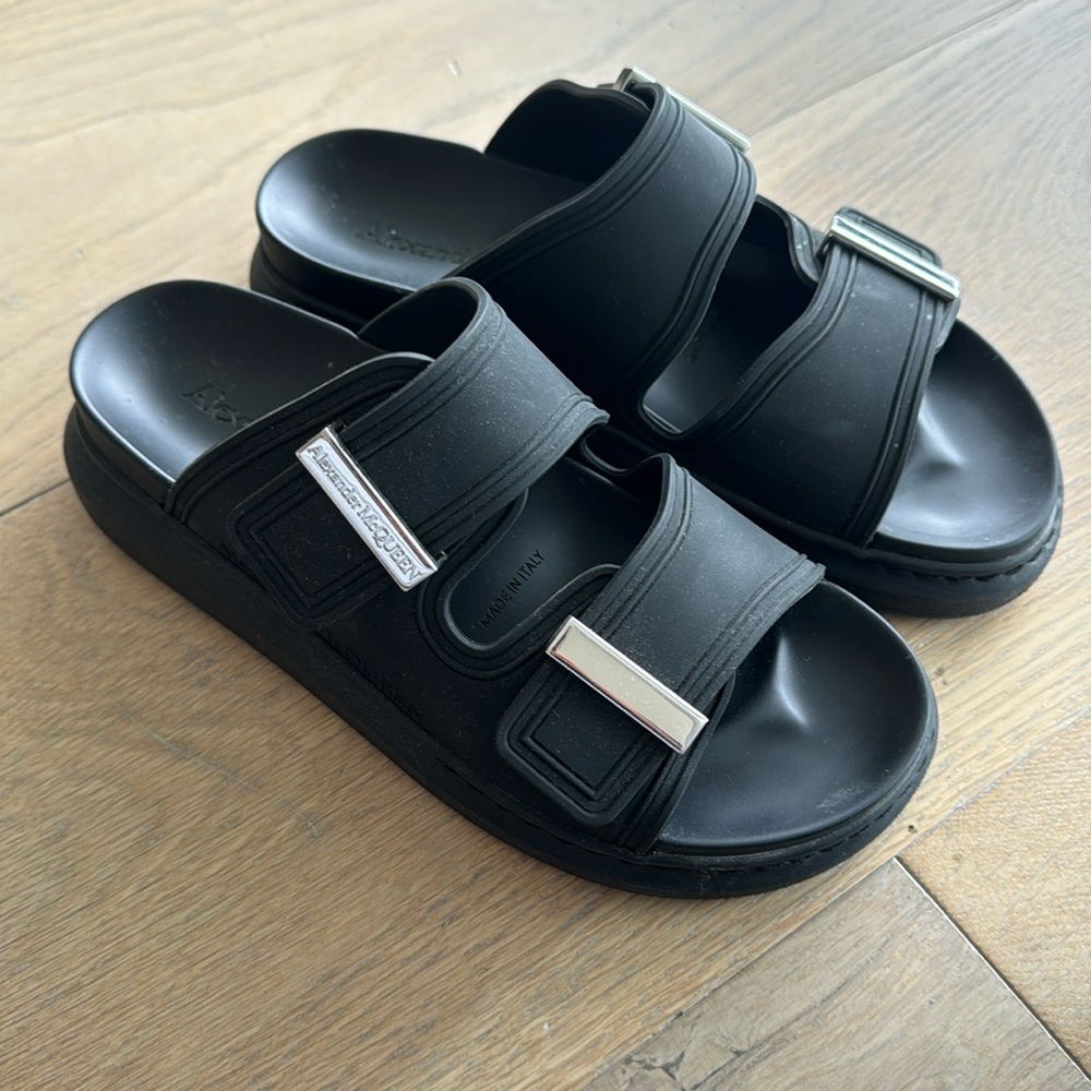 Alexander McQUEEN Slides
